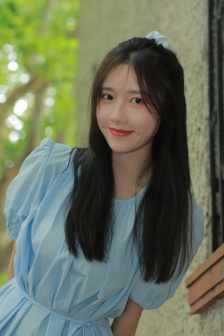 《丰满女人》hd